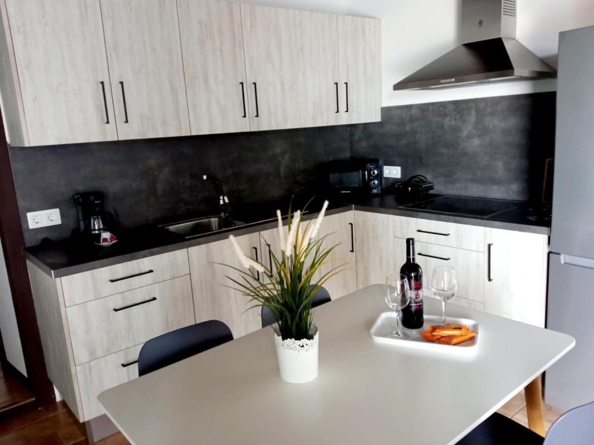 Vivienda Vacacional Los Agapantos Brena Alta ภายนอก รูปภาพ
